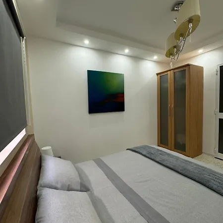 Imperial St Pauls Bay Апартаменты *
