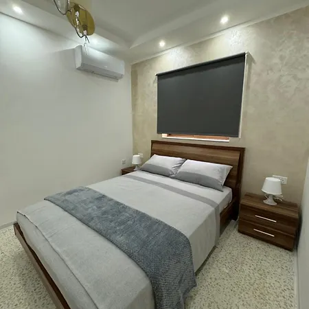 Imperial St Pauls Bay Apartment