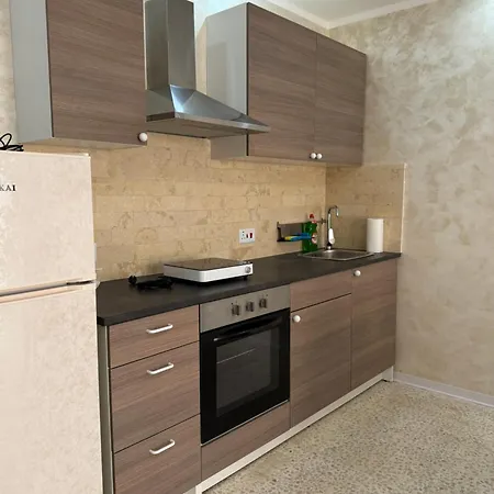 Апартаменты Imperial St Pauls Bay Сент-Полс-Бей